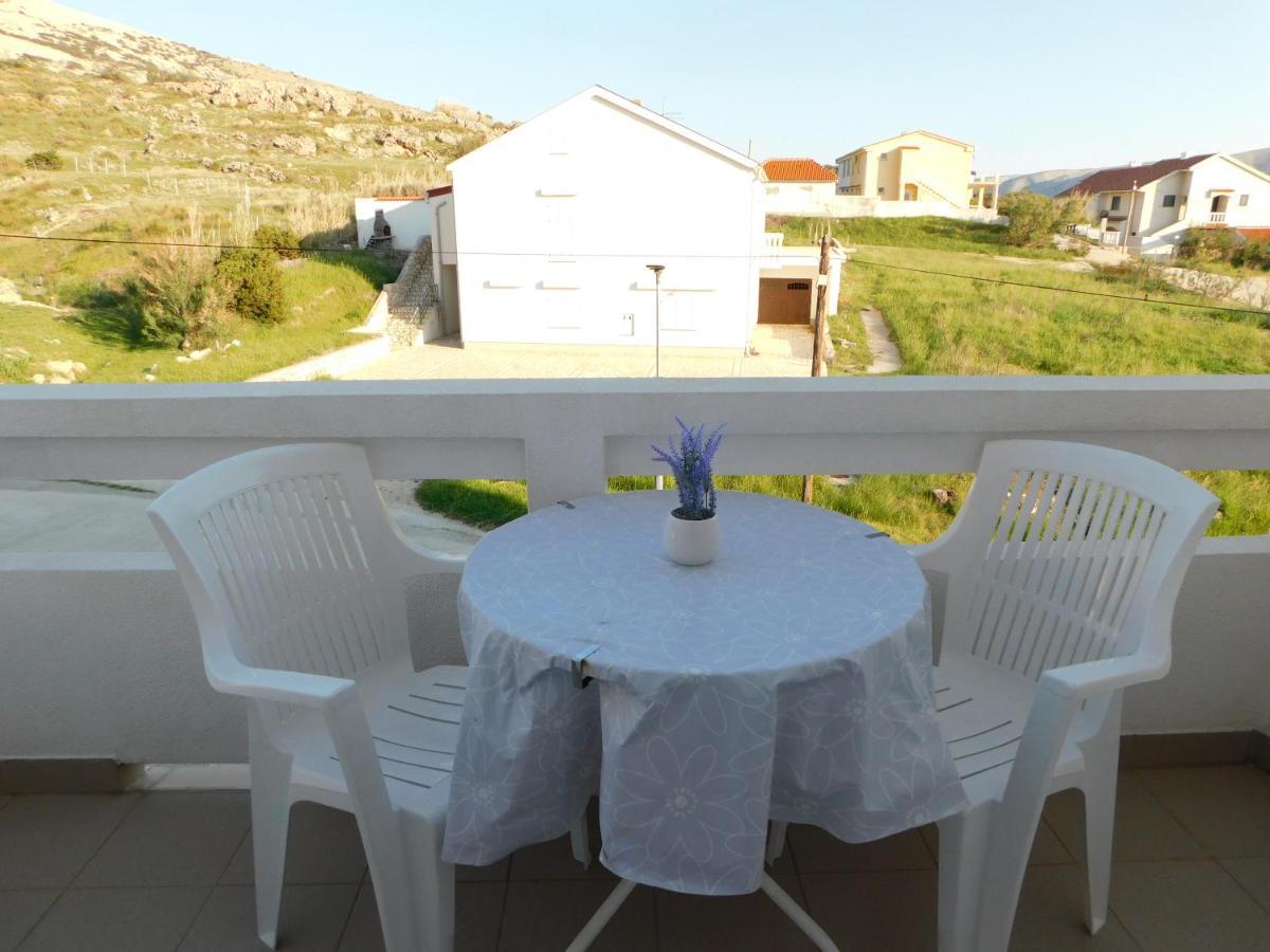 Apartmani Salus Pag Town Exterior photo